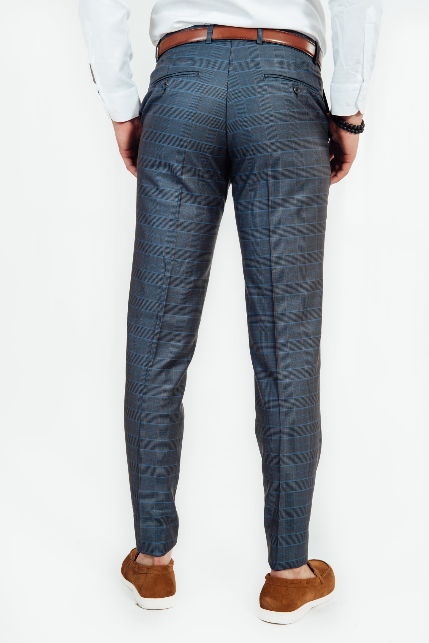 Achterkant kostuum blauw kleine ruit